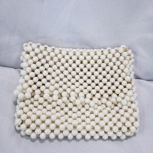 Vintage 1960s White Beaded Clutch Purse Bag Made In Italy 9x7 Inch Flap Top Zip